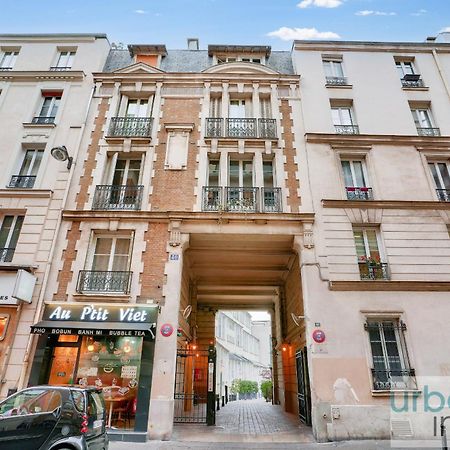 33 - Flat Av Des Champs-Elysees ปารีส ภายนอก รูปภาพ