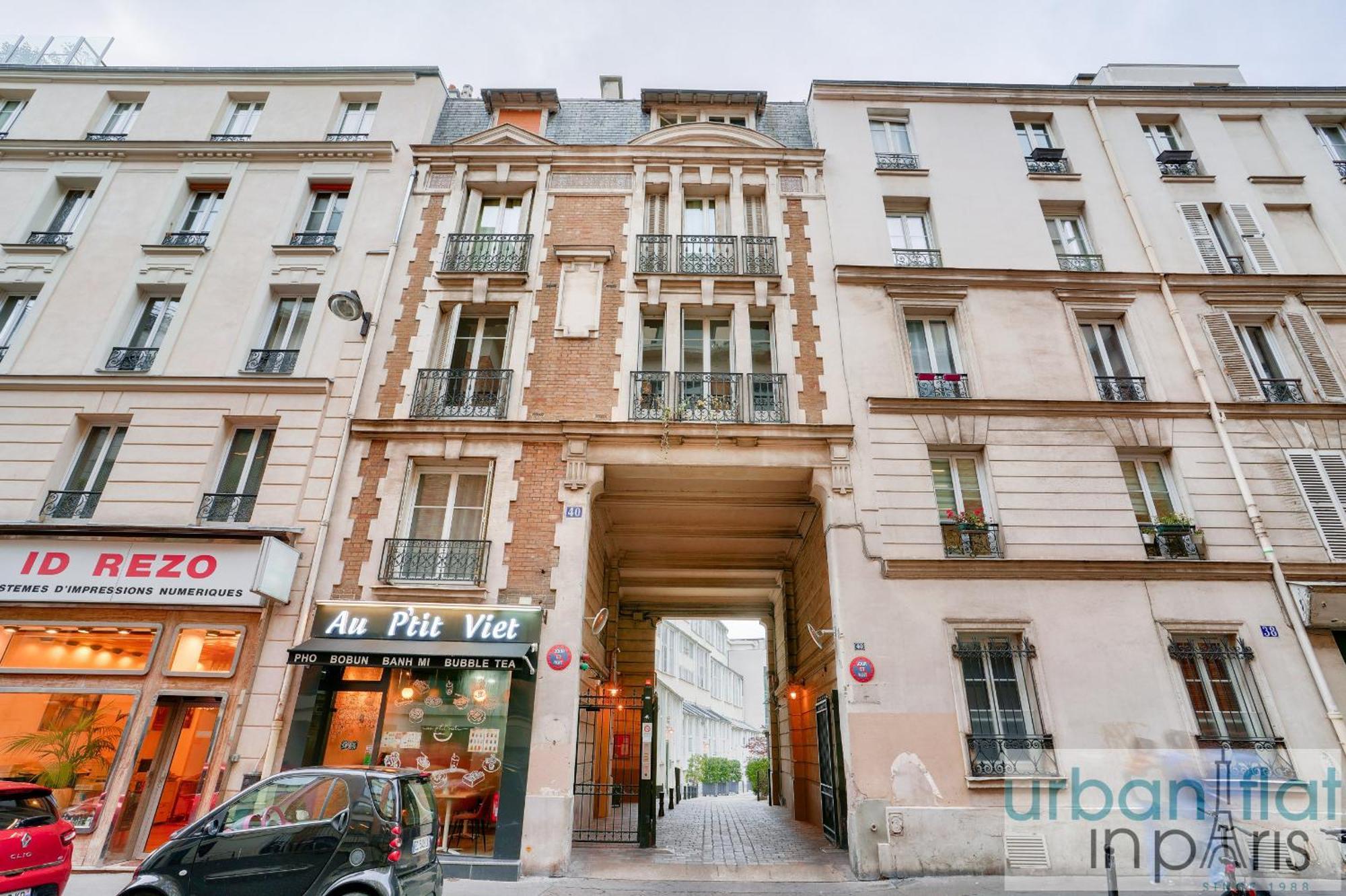 33 - Flat Av Des Champs-Elysees ปารีส ภายนอก รูปภาพ