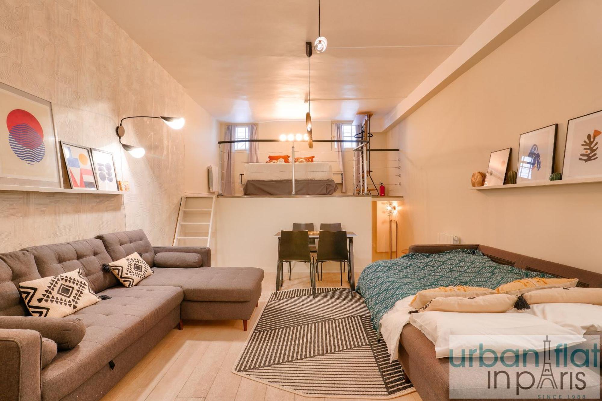 33 - Flat Av Des Champs-Elysees ปารีส ภายนอก รูปภาพ